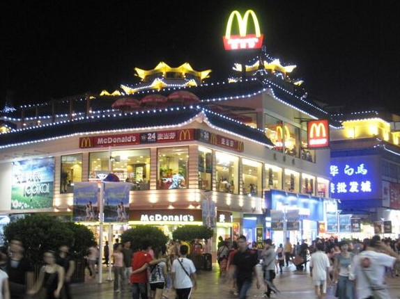 商業(yè)街夜間照明工程設(shè)計(jì)應(yīng)該怎么做？